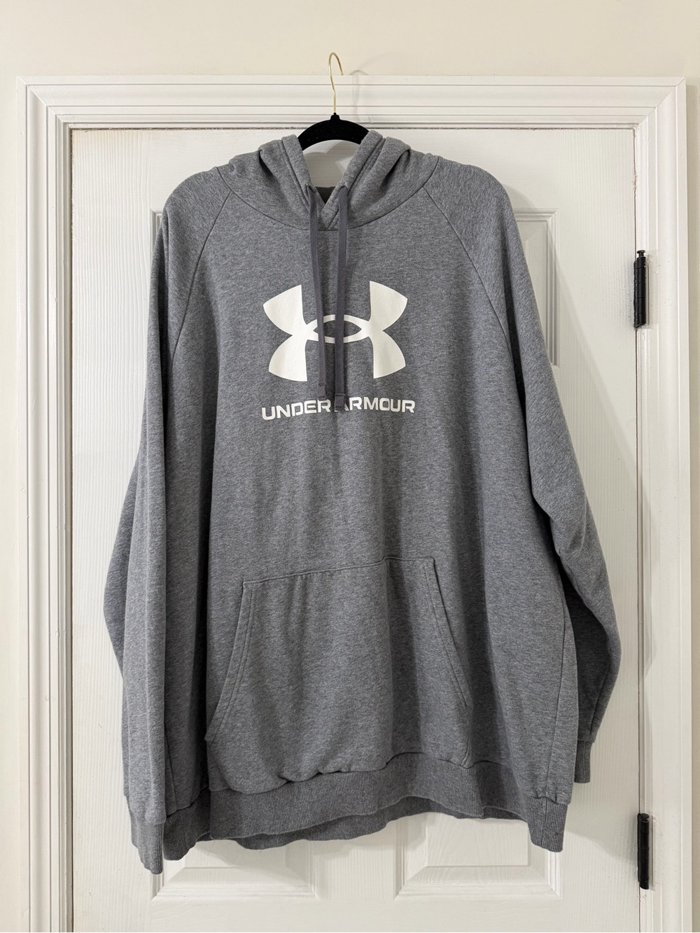 Under Armour Men's Gray Pullover Hoodie with White Logo